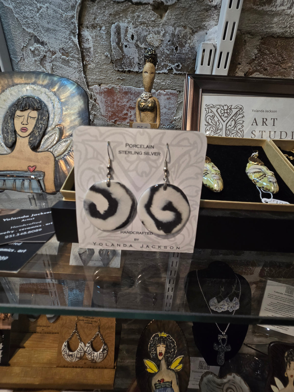 Circle Swirl Earring
