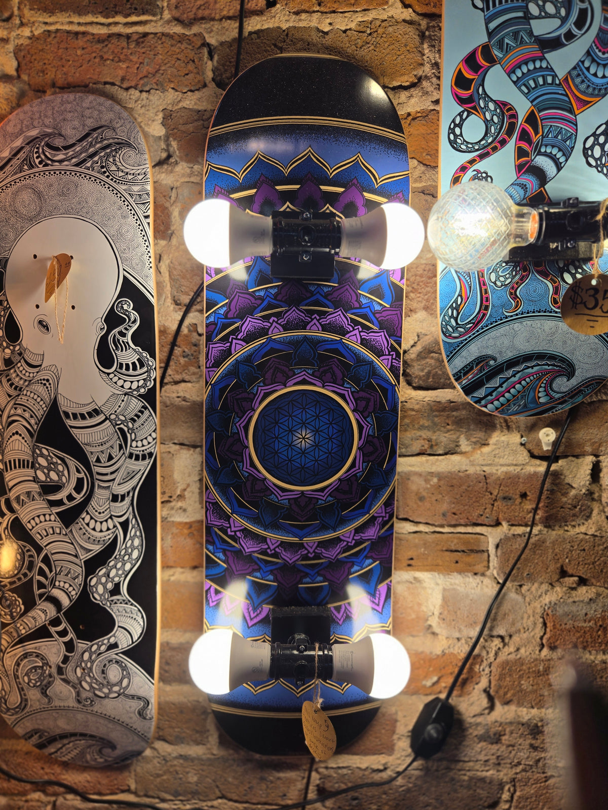 Mandala Skateboard Lamp