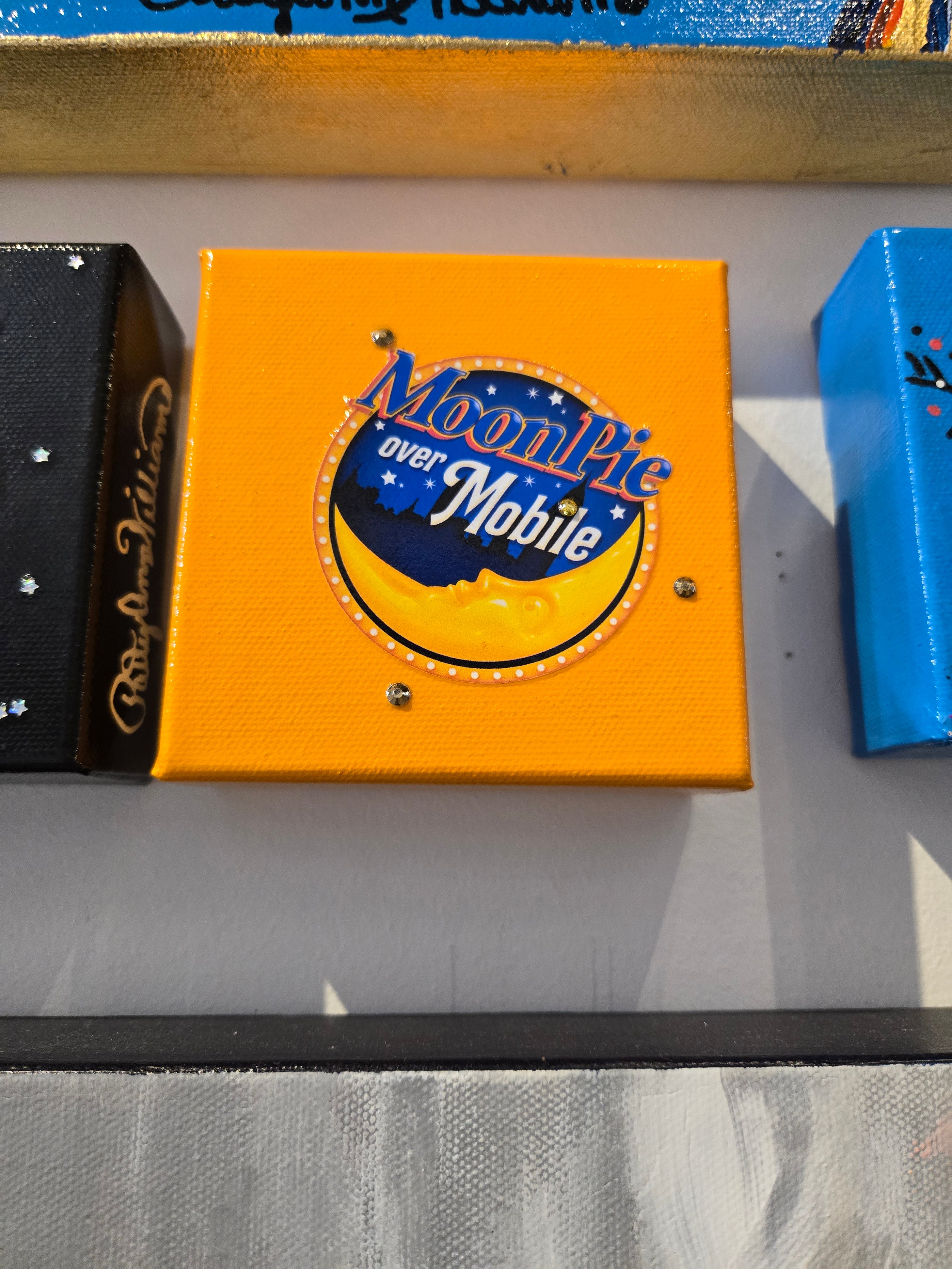 "Mobile Moonpies"